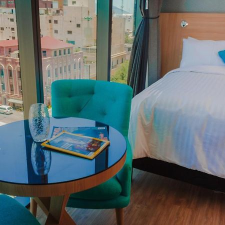 Hotel Kavia مونتيري المظهر الخارجي الصورة