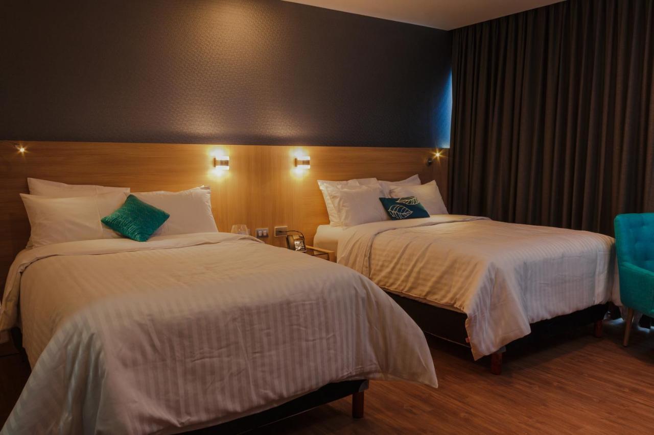 Hotel Kavia مونتيري المظهر الخارجي الصورة