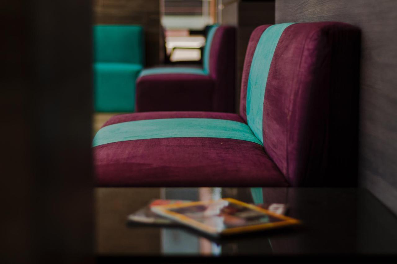 Hotel Kavia مونتيري المظهر الخارجي الصورة