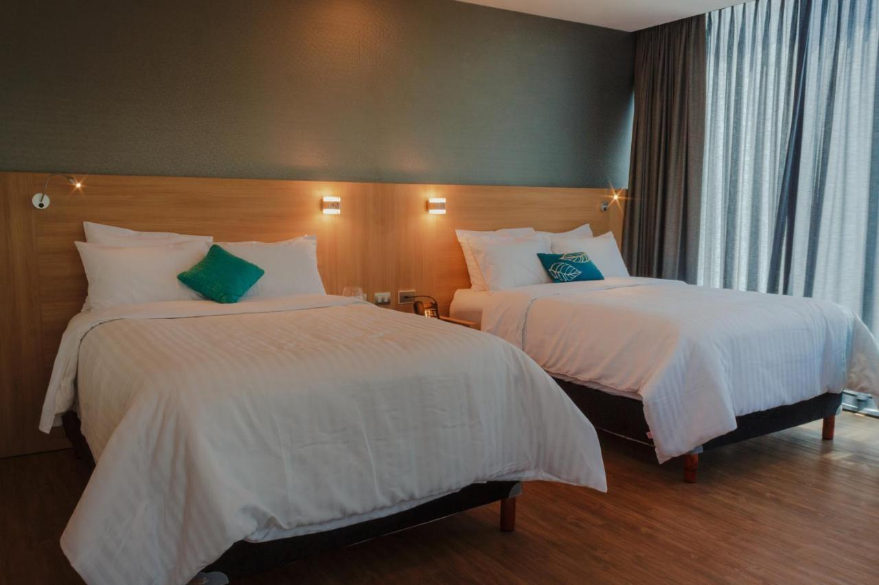 Hotel Kavia مونتيري المظهر الخارجي الصورة